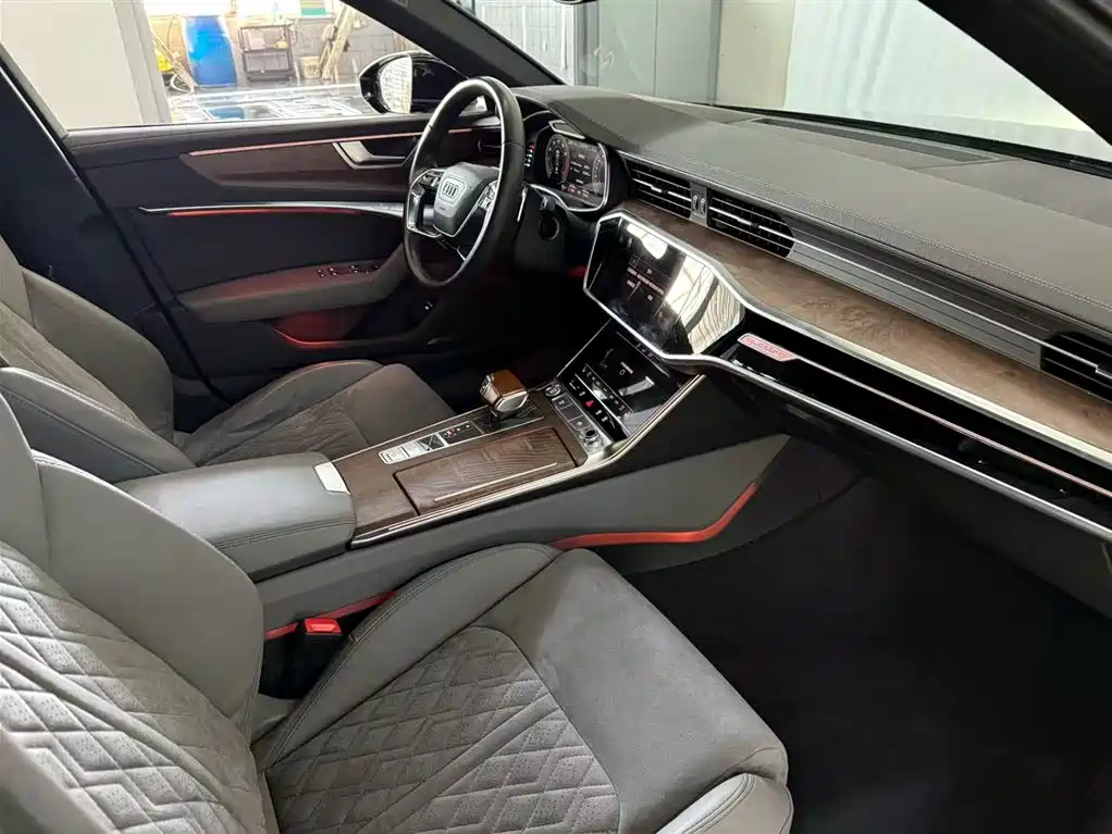 Audi Audi A6L 2020 55 TFSI quattro Premium Dynamic Model 2020 - thumbnail 11