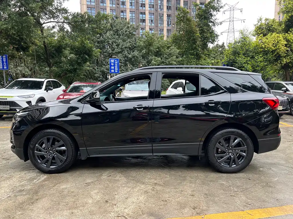 Chevrolet Equinox 2022 Mild Hybrid 550T RS Intelligent Edition 2023 - thumbnail 6
