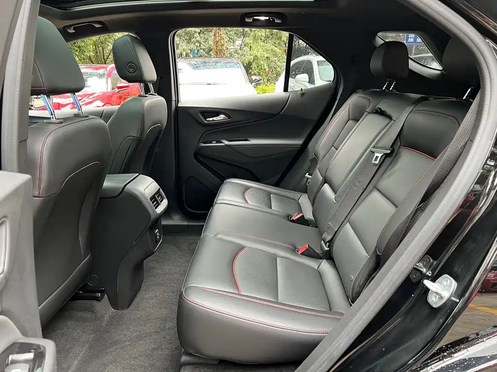 Chevrolet Equinox 2022 Mild Hybrid 550T RS Intelligent Edition 2023 - thumbnail 10