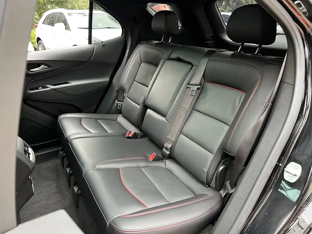 Chevrolet Equinox 2022 Mild Hybrid 550T RS Intelligent Edition 2023 - thumbnail 11