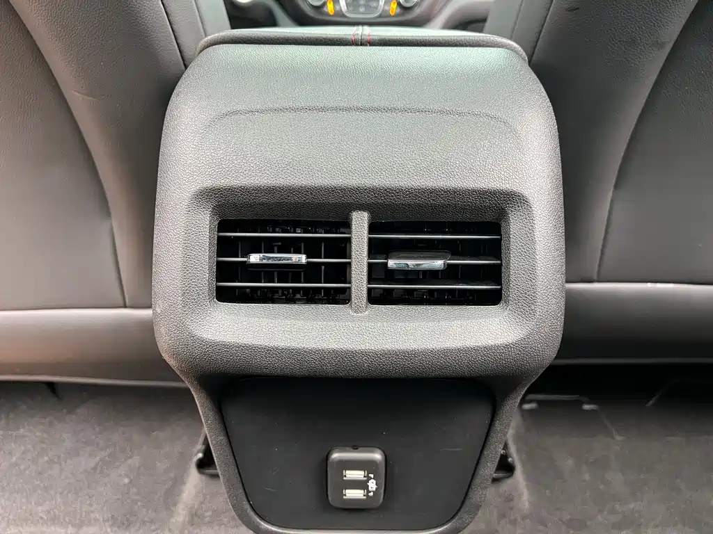 Chevrolet Equinox 2022 Mild Hybrid 550T RS Intelligent Edition 2023 - thumbnail 17