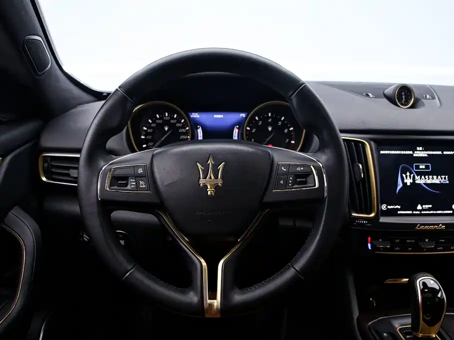 Maserati Maserati Levante 2018 3.0T Classic 2018 - thumbnail 7