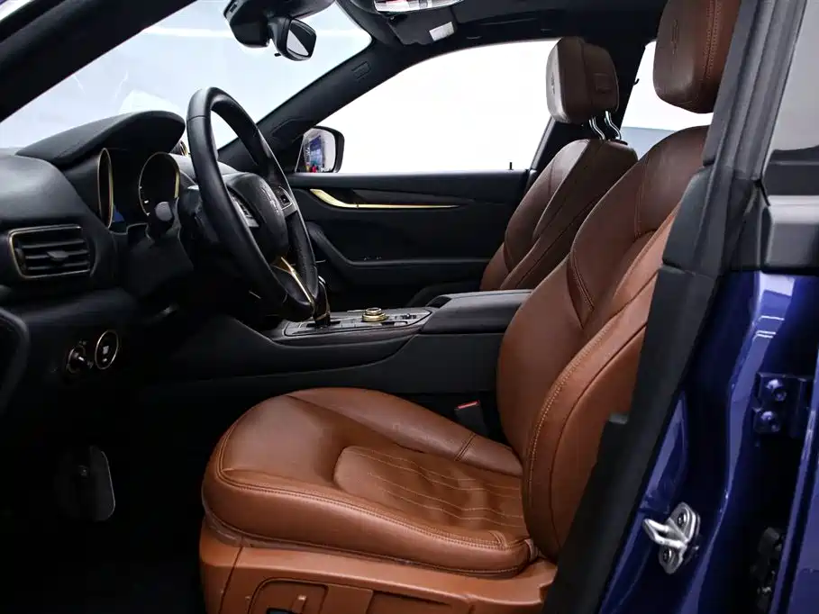 Maserati Maserati Levante 2018 3.0T Classic 2018 - thumbnail 12