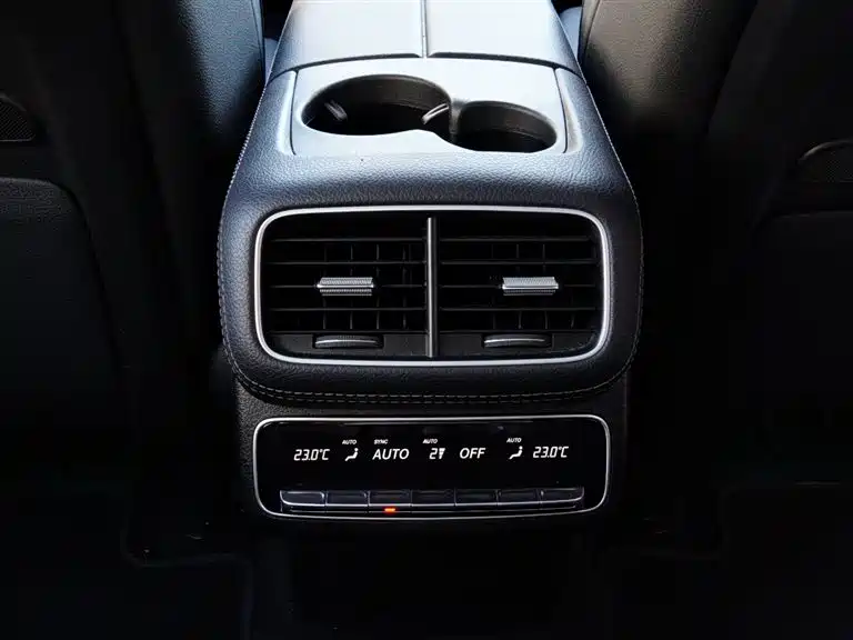 Mercedes-Benz Mercedes-Benz GLE 2024 GLE 450 4MATIC Luxury Model 2023 - thumbnail 15