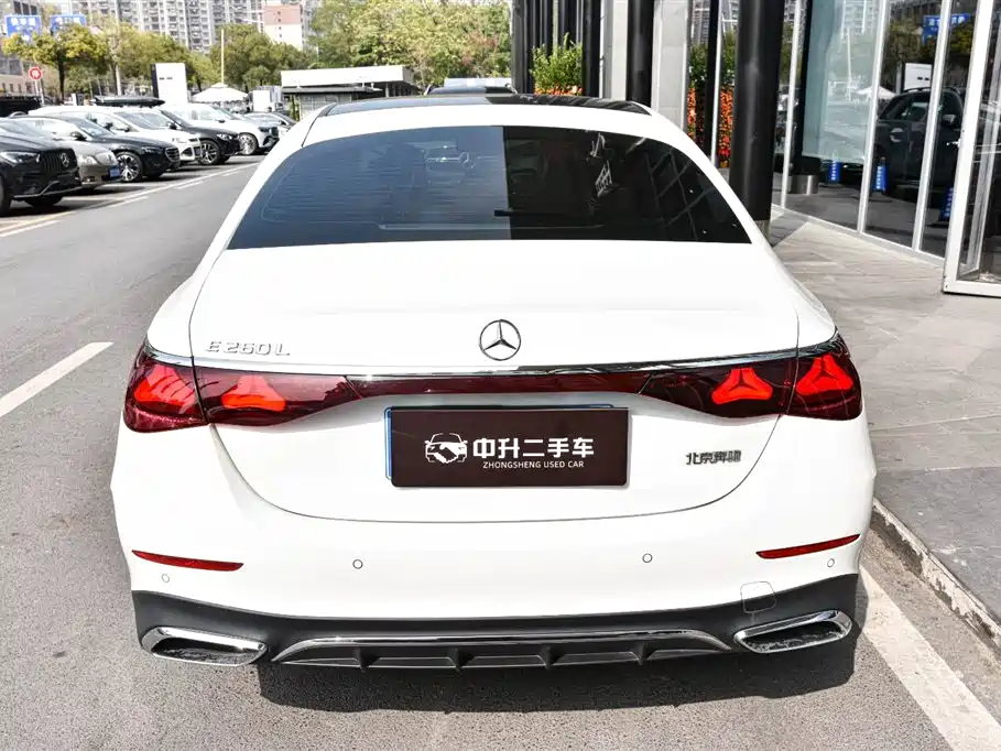 Mercedes-Benz Mercedes-Benz E-Class 2023 E 260 L Sport 2024 - thumbnail 5