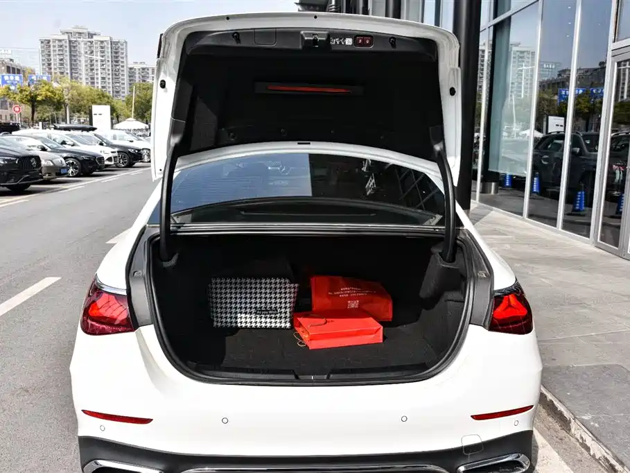 Mercedes-Benz Mercedes-Benz E-Class 2023 E 260 L Sport 2024 - thumbnail 15