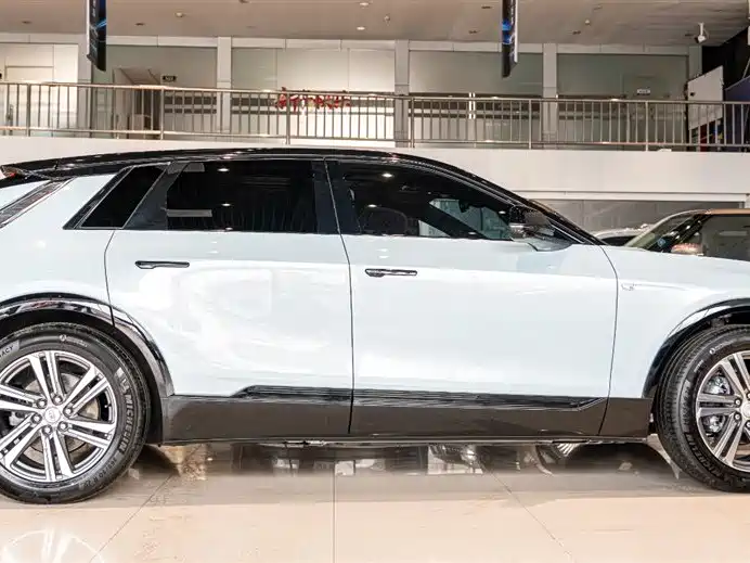 Cadillac Buick Regal 2024 Rear-Wheel Drive Standard Range Luxury Edition 2025 - thumbnail 4