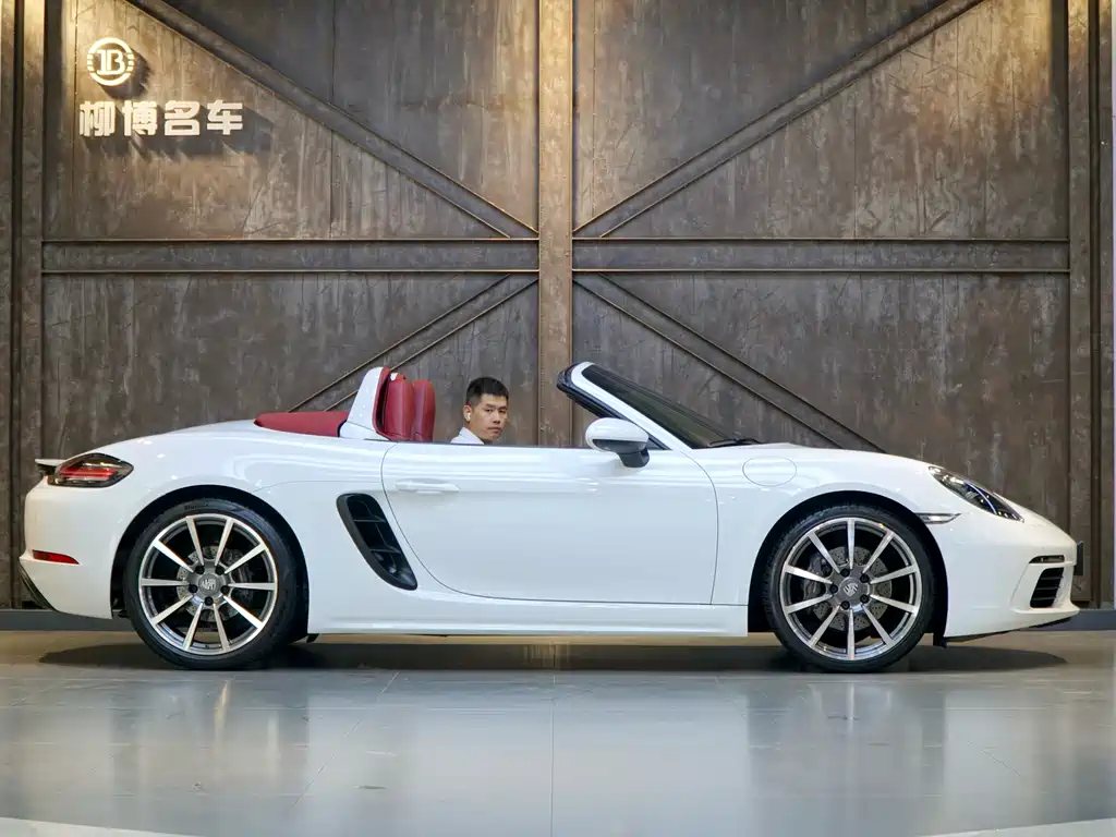 Porsche Porsche 718 2023 Boxster Style Edition 2.0T 2023 - thumbnail 4