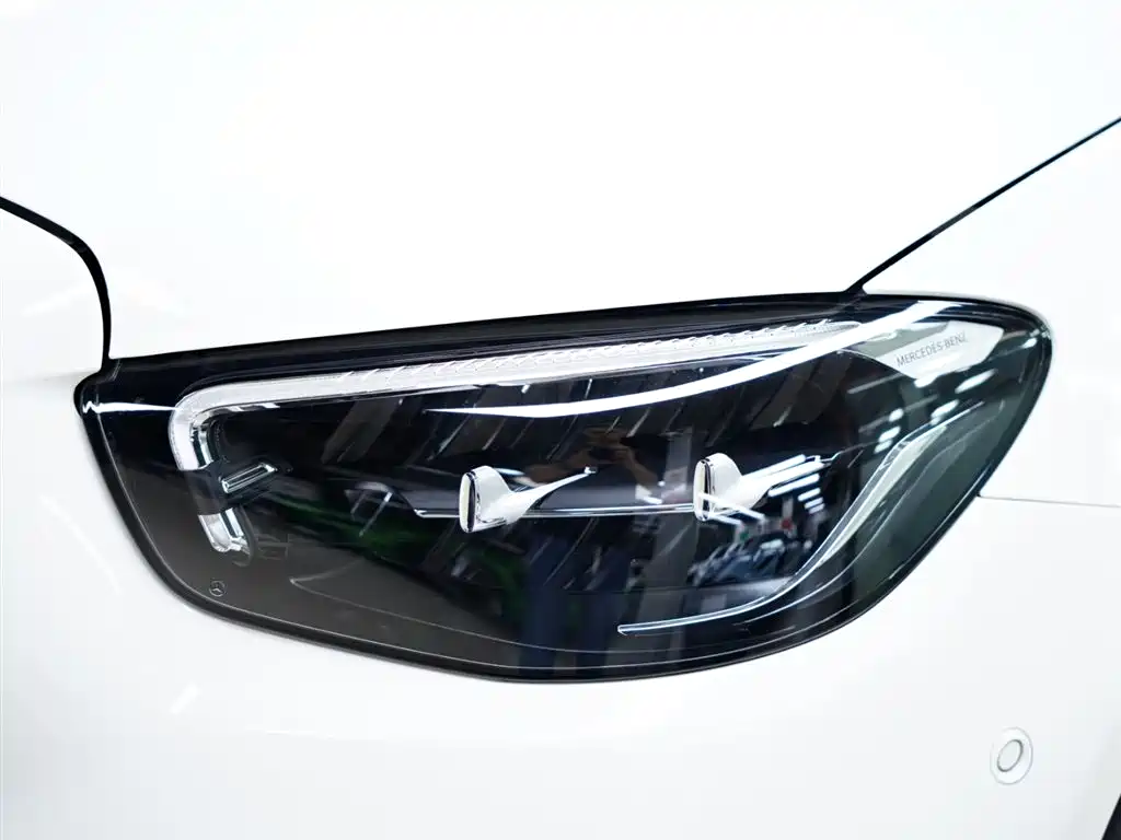 Mercedes-Benz Mercedes-Benz E-Class Coupe E 260 (2023 Model Year) 2024 - thumbnail 14