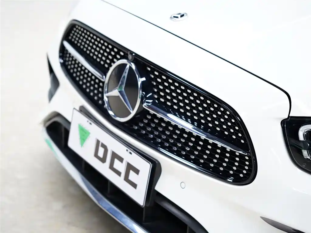 Mercedes-Benz Mercedes-Benz E-Class Coupe E 260 (2023 Model Year) 2024 - thumbnail 15