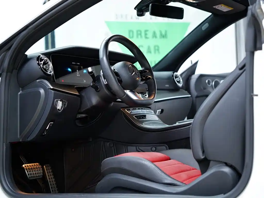 Mercedes-Benz Mercedes-Benz E-Class Coupe E 260 (2023 Model Year) 2024 - thumbnail 24