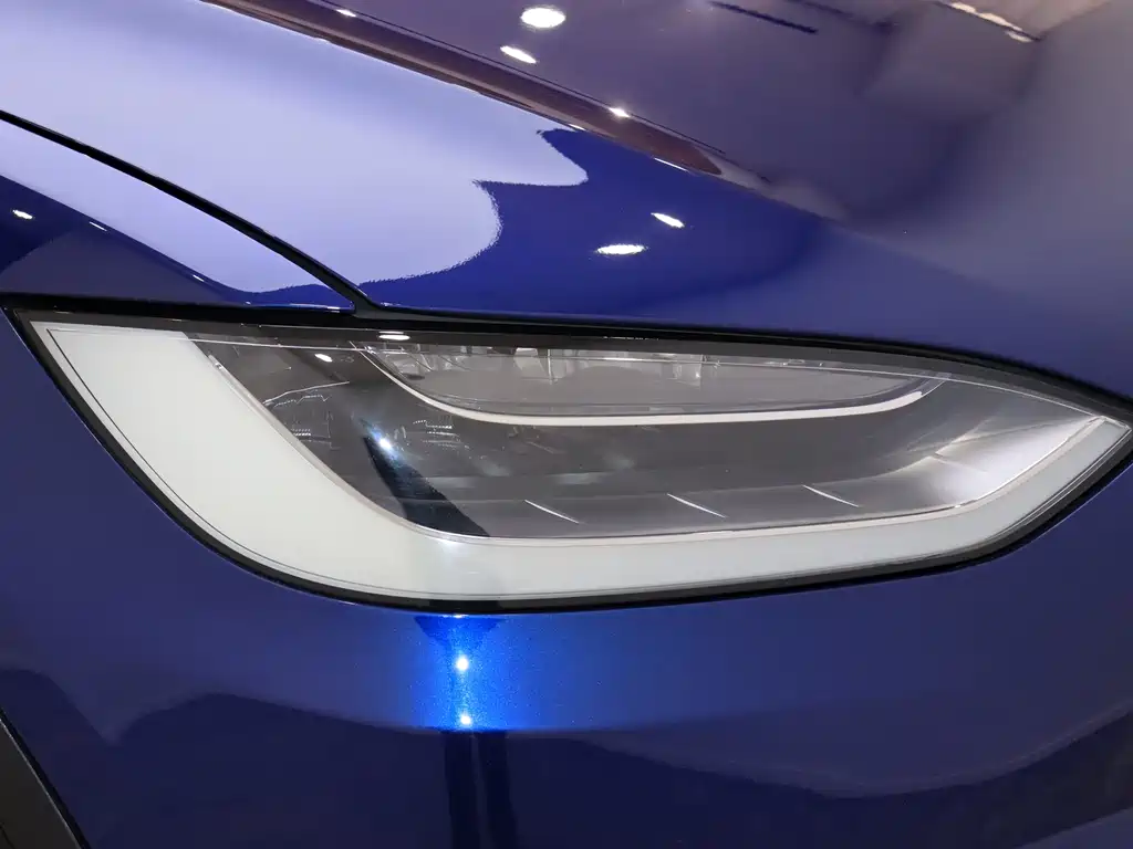 Tesla Model X 2017 Model X 100D Long Range Version 2019 - thumbnail 5
