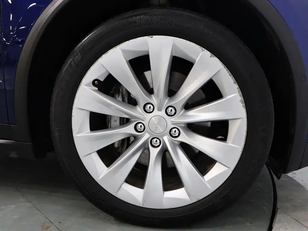 Tesla Model X 2017 Model X 100D Long Range Version 2019 - thumbnail 8