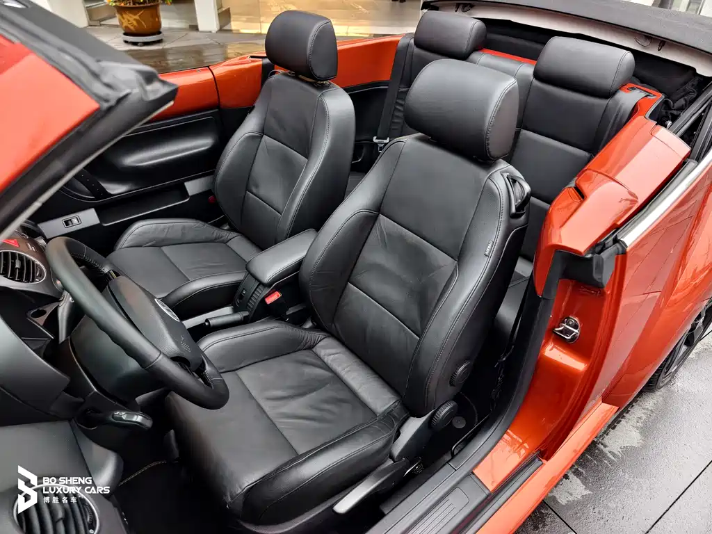 Volkswagen Volkswagen Beetle 2010 2.0 BlackOrange Convertible Luxury Edition 2010 - thumbnail 6