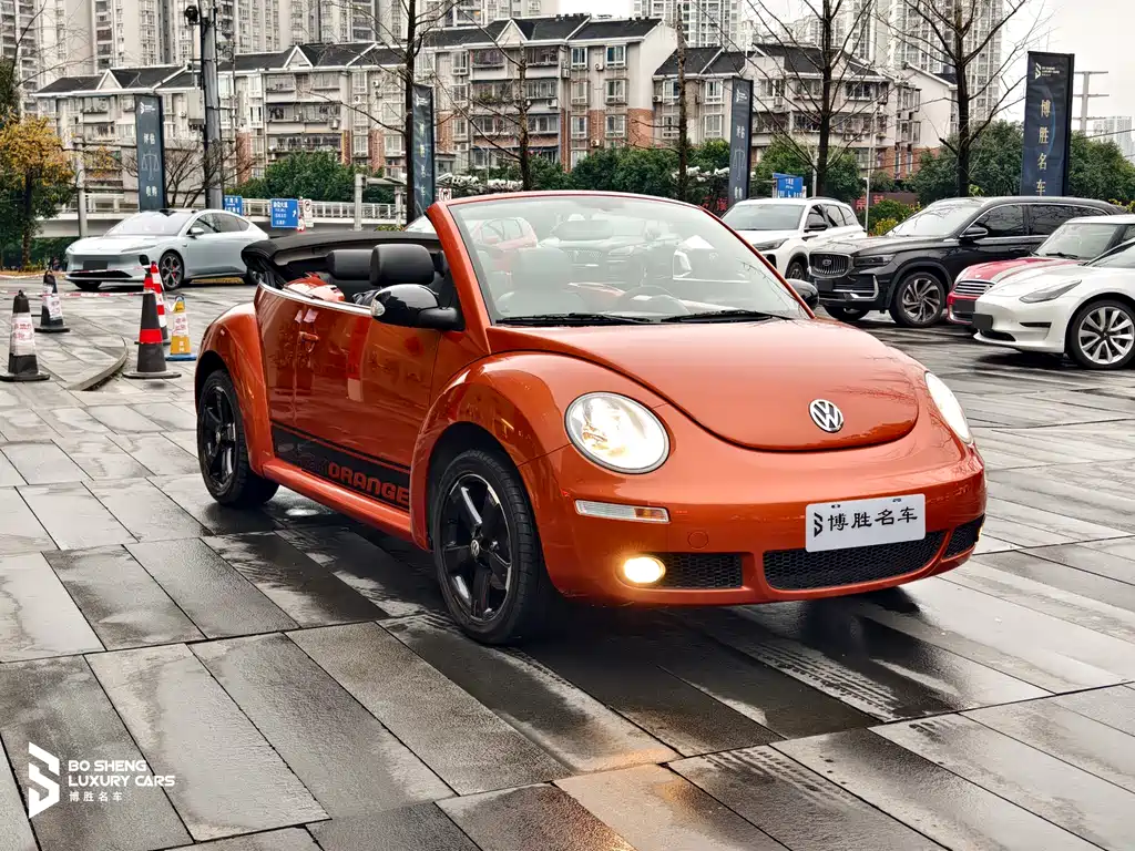 Volkswagen Volkswagen Beetle 2010 2.0 BlackOrange Convertible Luxury Edition 2010 - thumbnail 9