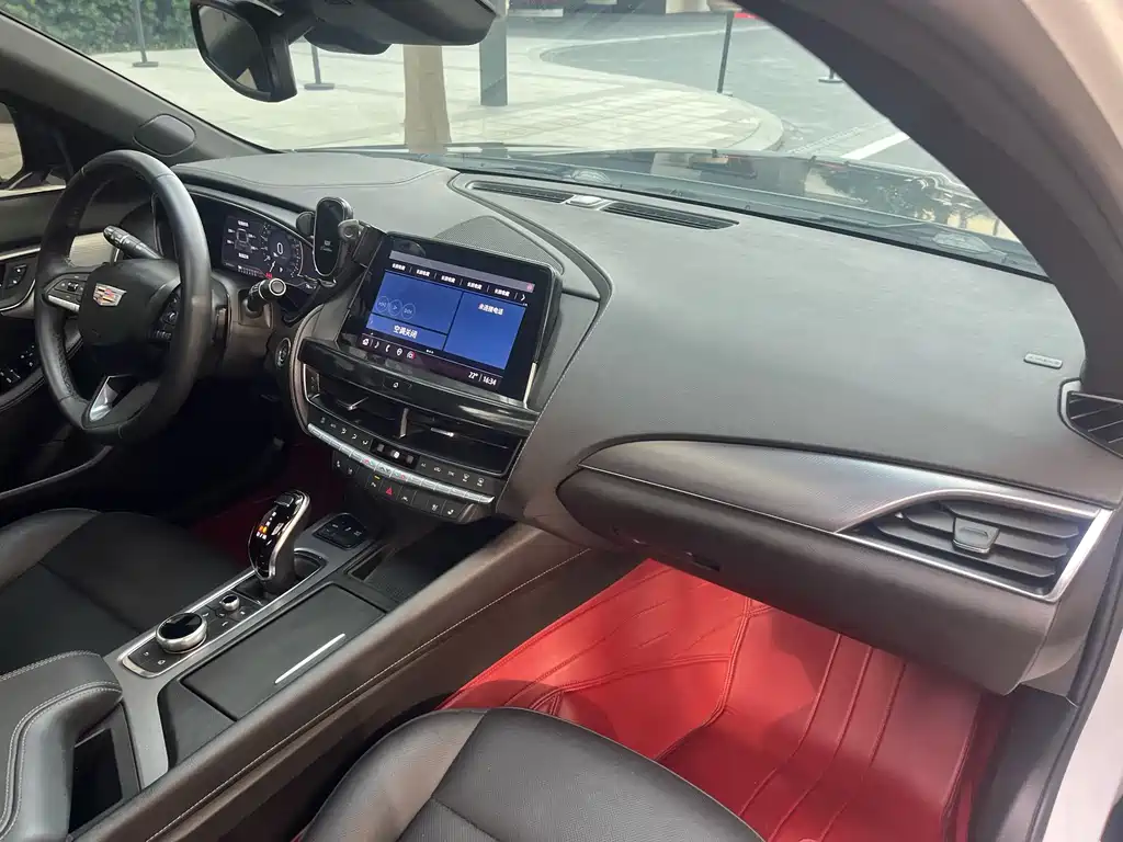 Cadillac Cadillac CT5 2023 28T Luxury (Standard) 2023 - thumbnail 22