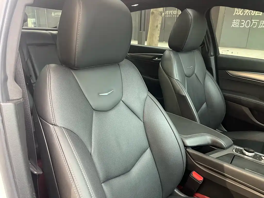 Cadillac Cadillac CT5 2023 28T Luxury (Standard) 2023 - thumbnail 23