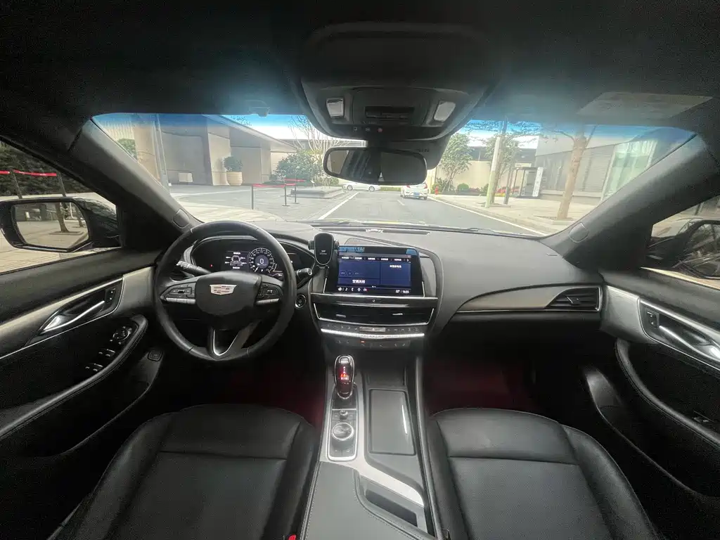 Cadillac Cadillac CT5 2023 28T Luxury (Standard) 2023 - thumbnail 30