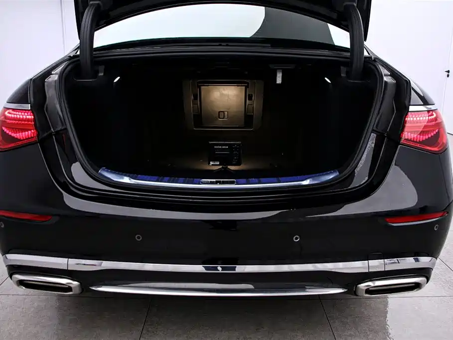 Mercedes-Benz Maybach S-Class 2021 S 480 4MATIC 2022 - thumbnail 17