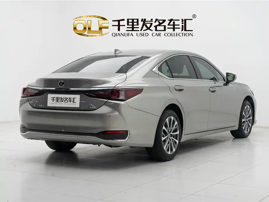Lexus Lexus ES 2022 200 Excellence Edition 2024 - thumbnail 5