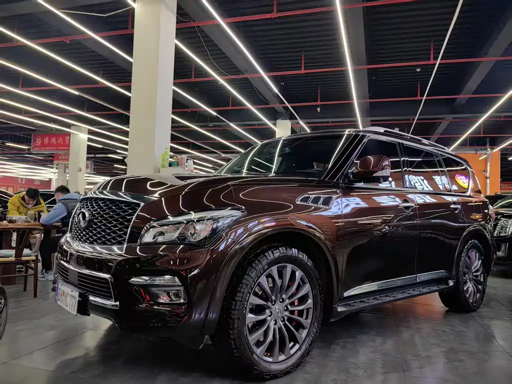 Infiniti Infiniti QX80 2016 5.6L 4WD 2017