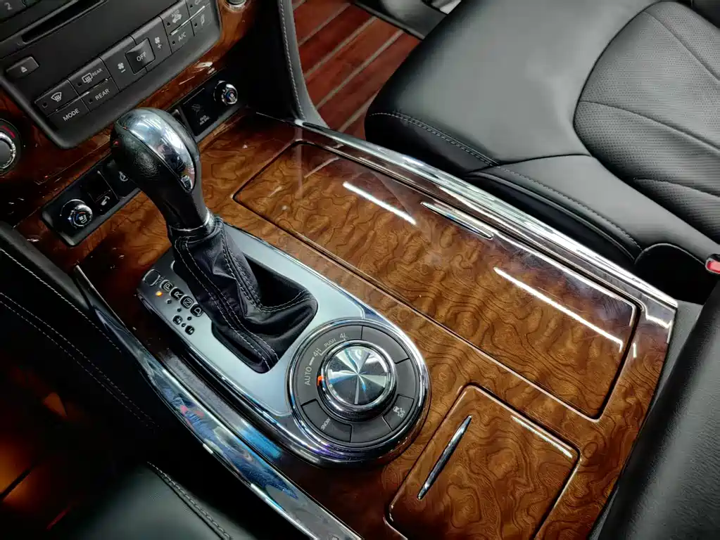 Infiniti Infiniti QX80 2016 5.6L 4WD 2017 - thumbnail 9
