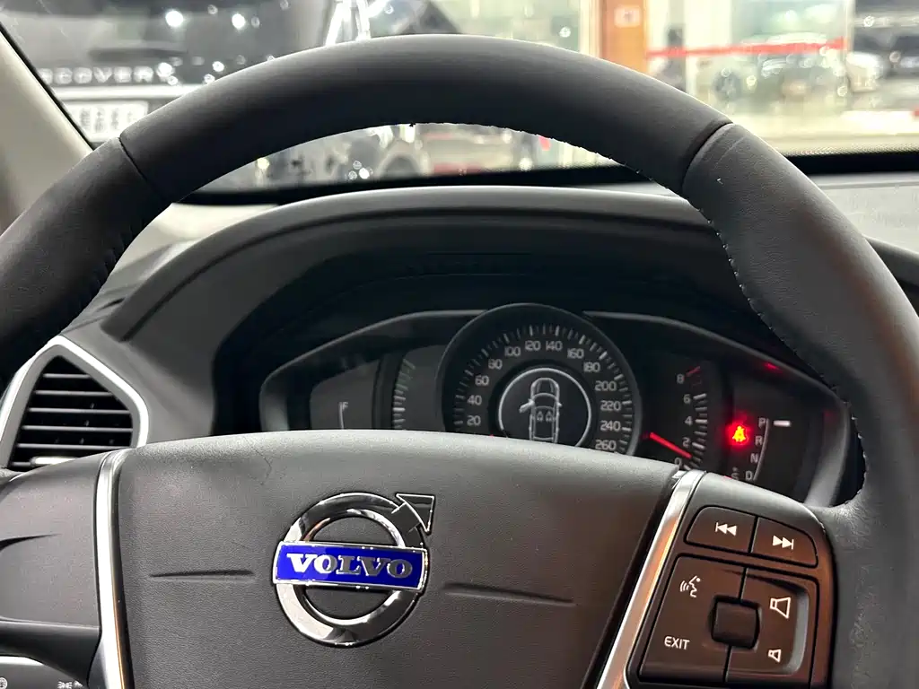 Volvo Volvo XC60 2017 T5 IntelliSafe Upgrade Edition 2017 - thumbnail 15