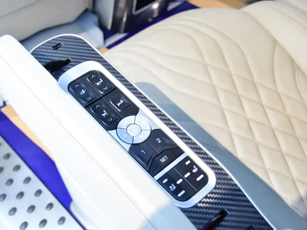 Buick Buick GL8 2021 Land Business Class 652T Luxury Edition 2021 - thumbnail 7