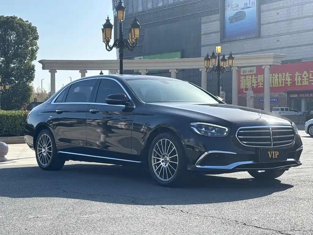 Mercedes-Benz Mercedes-Benz E-Class 2023 E 260 L 2023 - thumbnail 2