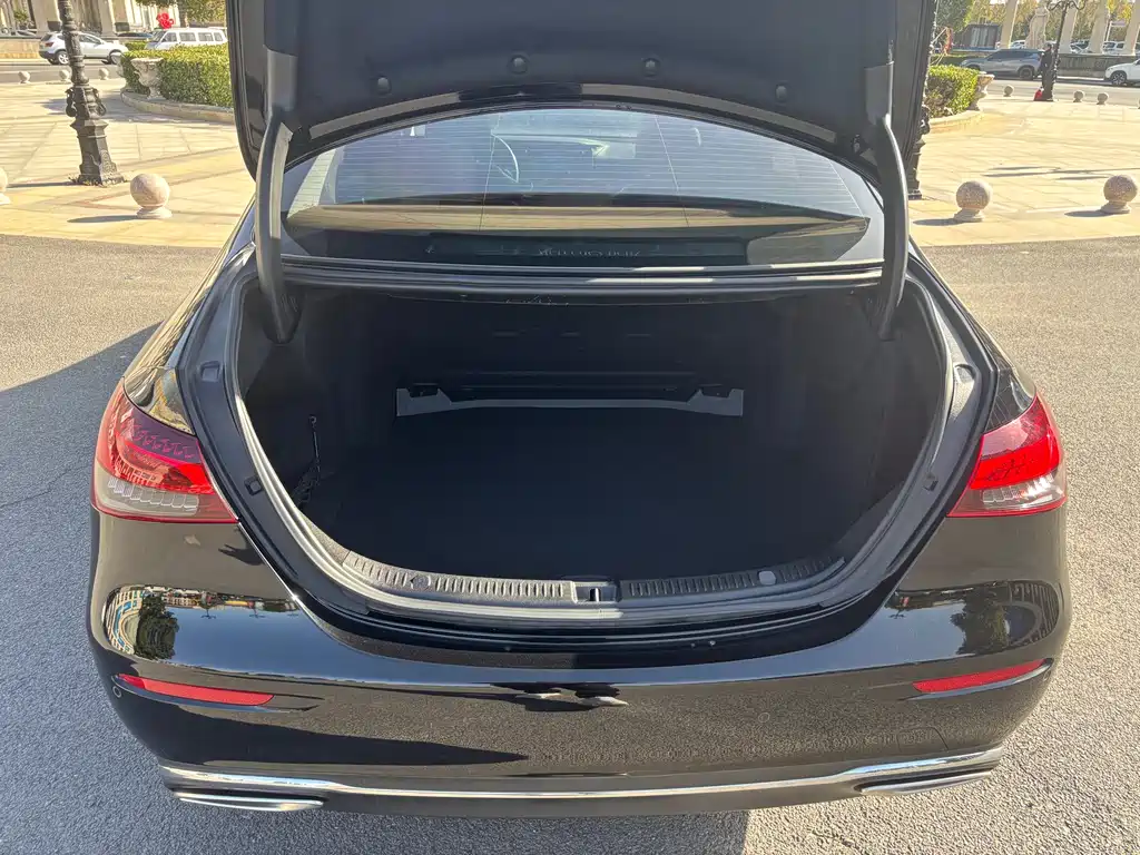 Mercedes-Benz Mercedes-Benz E-Class 2023 E 260 L 2023 - thumbnail 18
