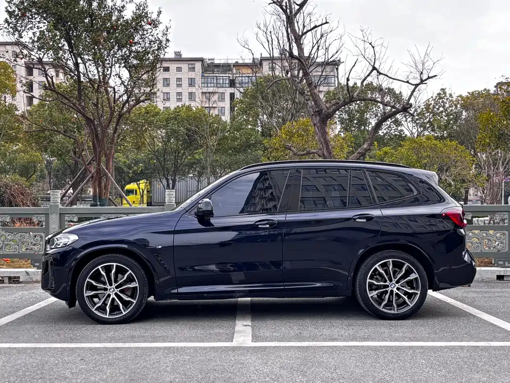 BMW BMW X3 2023 xDrive30i M Sport Night Package 2023 - thumbnail 3