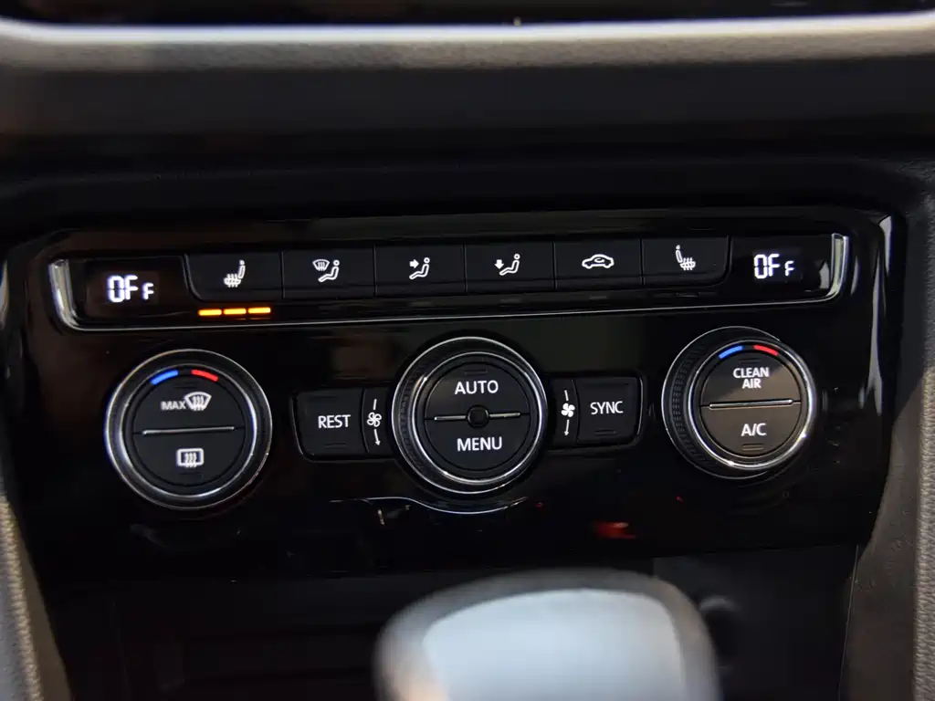 Volkswagen Volkswagen Tiguan L 2021 330TSI Automatic 2WD R-Line Premium Edition 2021 - thumbnail 14