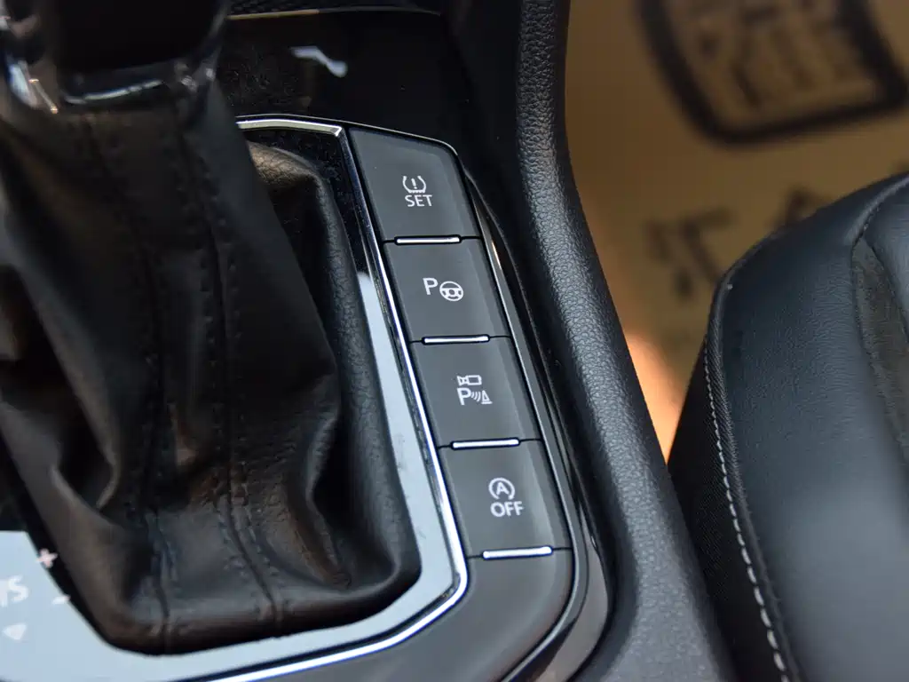 Volkswagen Volkswagen Tiguan L 2021 330TSI Automatic 2WD R-Line Premium Edition 2021 - thumbnail 17