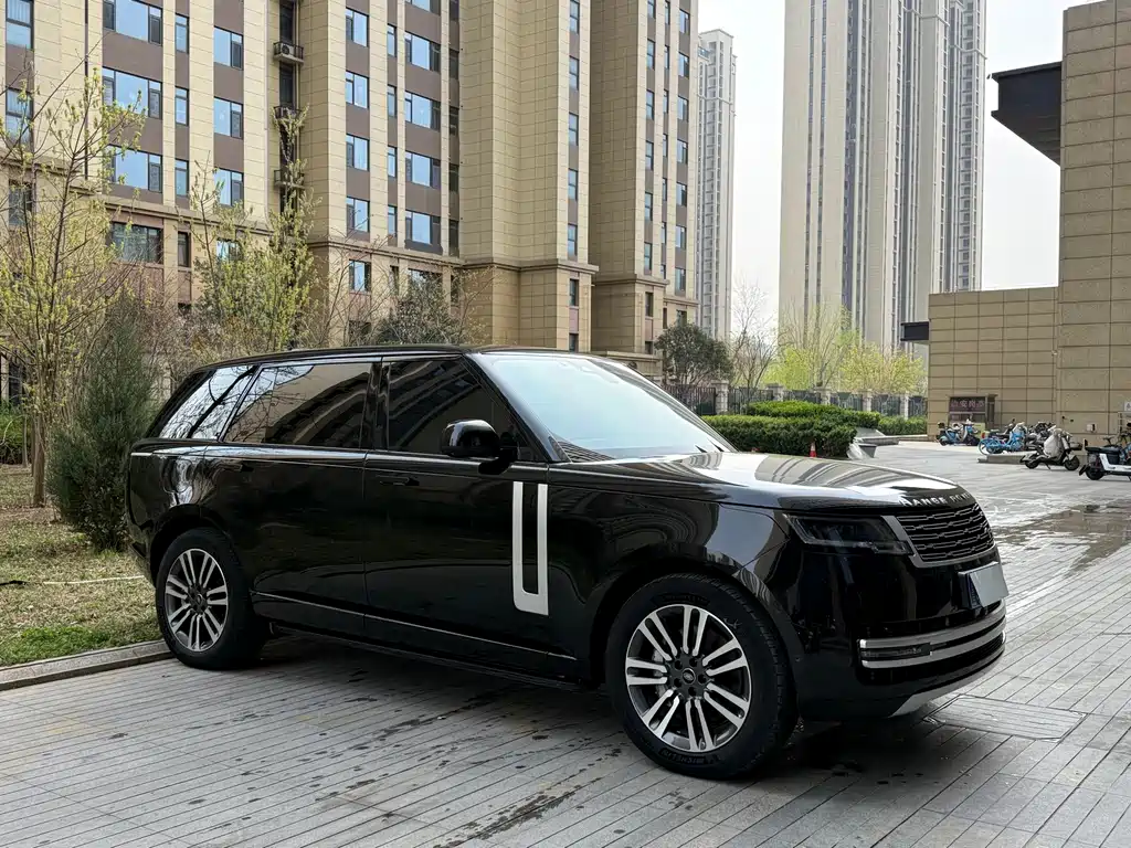 Land Rover Range Rover 2023 3.0 L6 400PS Autobiography Long Wheelbase 2023 - thumbnail 4