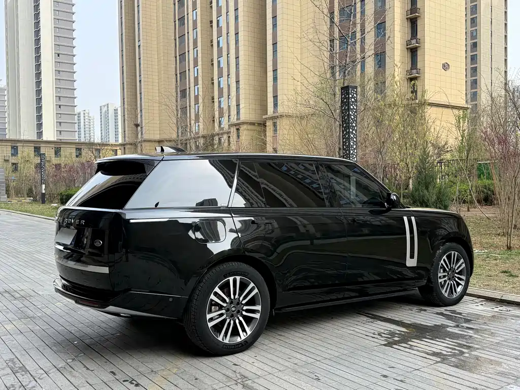 Land Rover Range Rover 2023 3.0 L6 400PS Autobiography Long Wheelbase 2023 - thumbnail 7