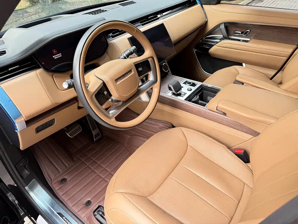 Land Rover Range Rover 2023 3.0 L6 400PS Autobiography Long Wheelbase 2023 - thumbnail 8