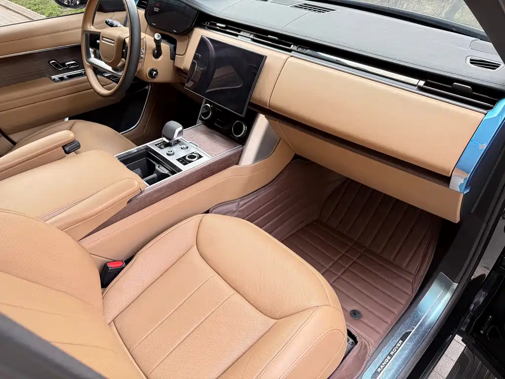 Land Rover Range Rover 2023 3.0 L6 400PS Autobiography Long Wheelbase 2023 - thumbnail 9