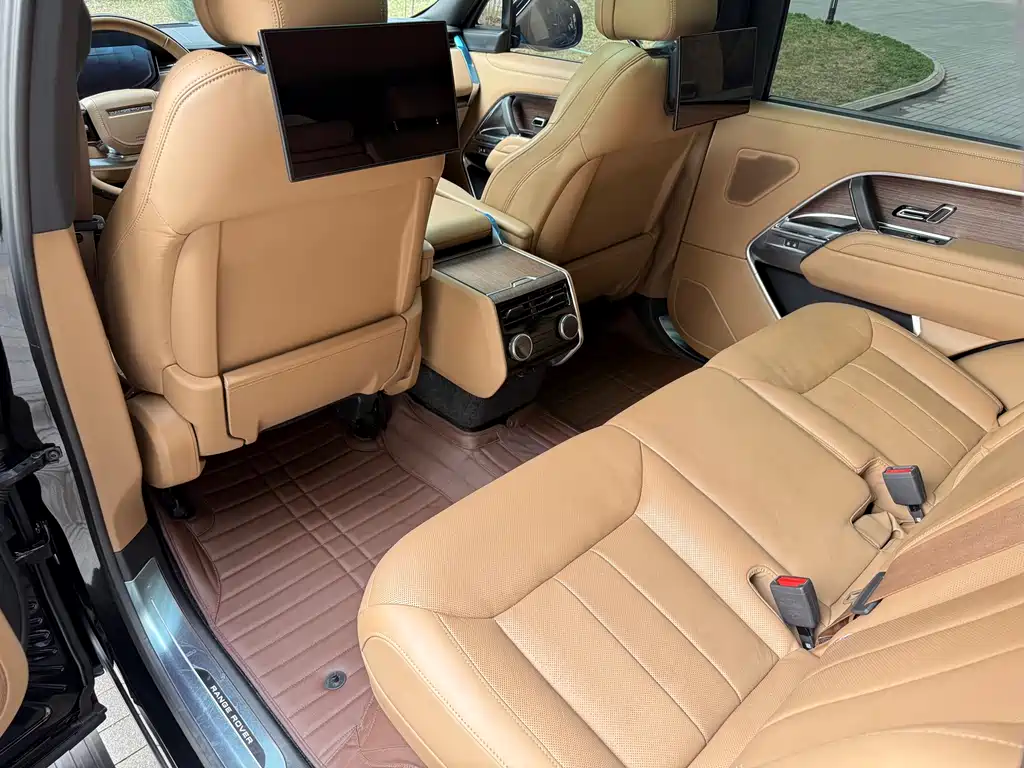 Land Rover Range Rover 2023 3.0 L6 400PS Autobiography Long Wheelbase 2023 - thumbnail 10