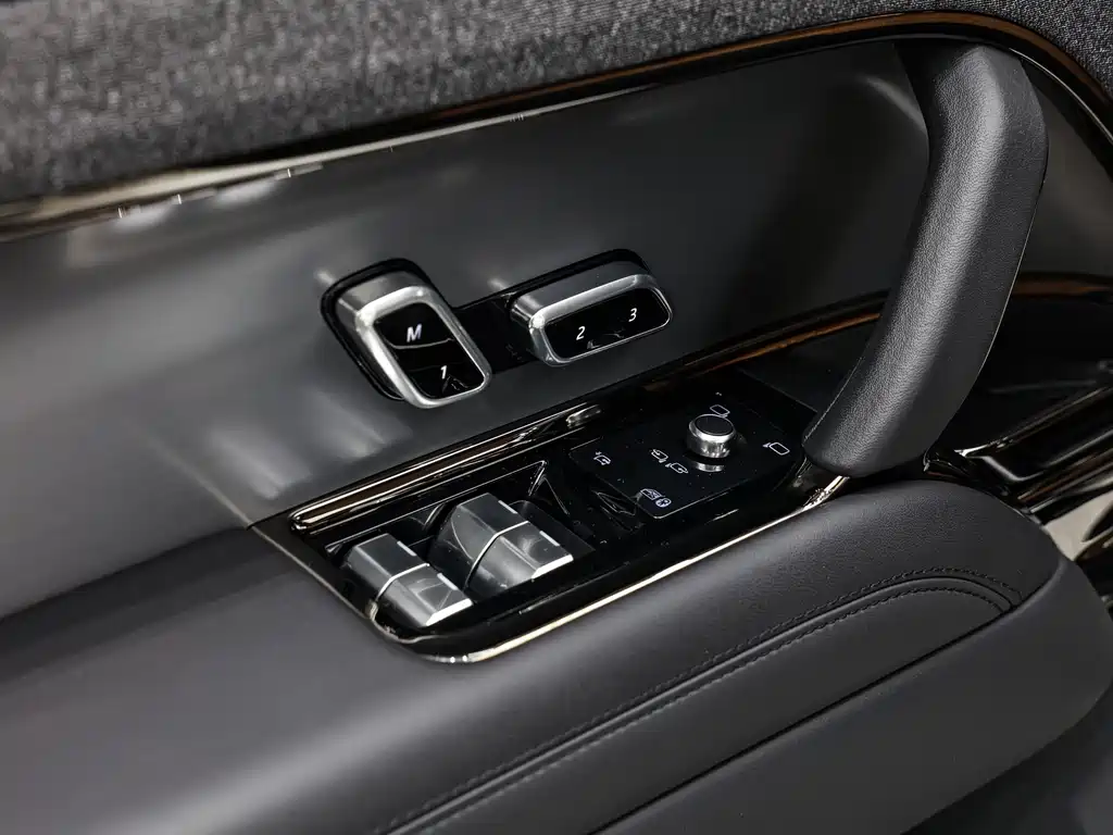 Land Rover Range Rover Sport 2023 400PS Dynamic SE 2023 - thumbnail 21