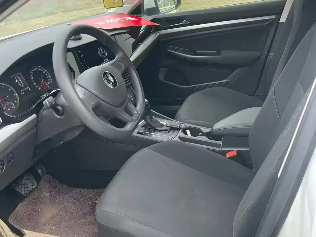 Volkswagen Volkswagen Bora 2021 1.5L Automatic Comfort Intelligent Connectivity Edition 2021 - thumbnail 6