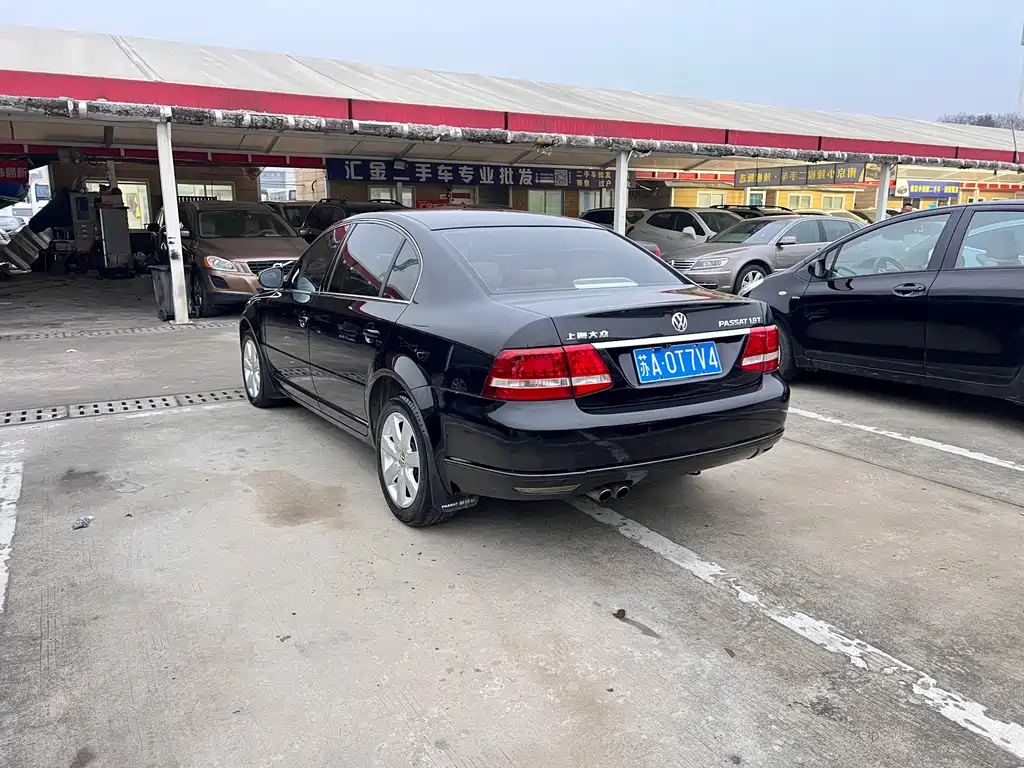 Volkswagen Passat Lingyu 2011 1.8T Manual Premium Edition 2012 - thumbnail 18
