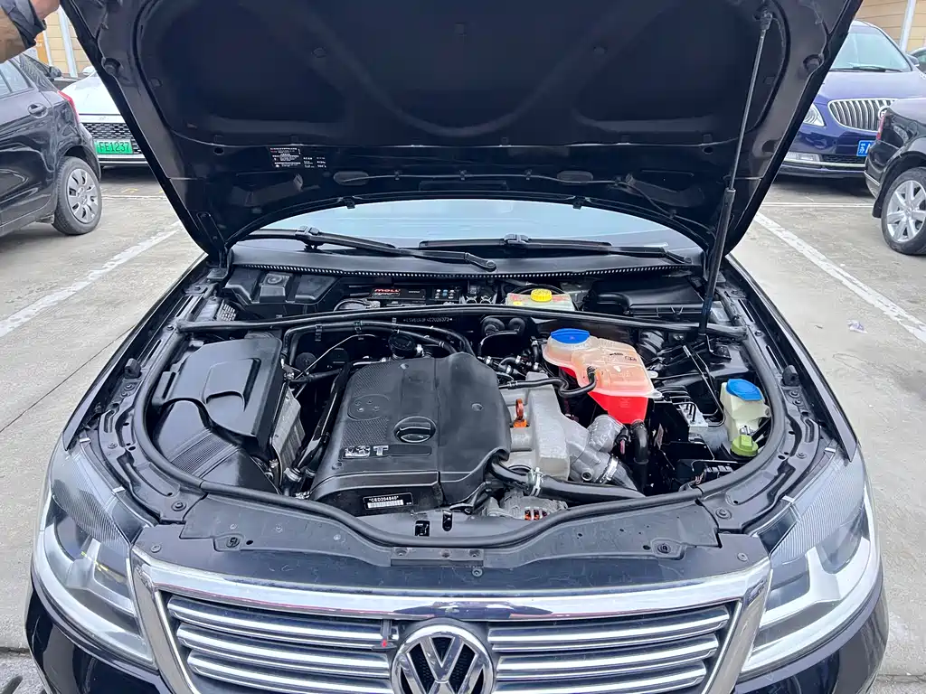 Volkswagen Passat Lingyu 2011 1.8T Manual Premium Edition 2012 - thumbnail 22