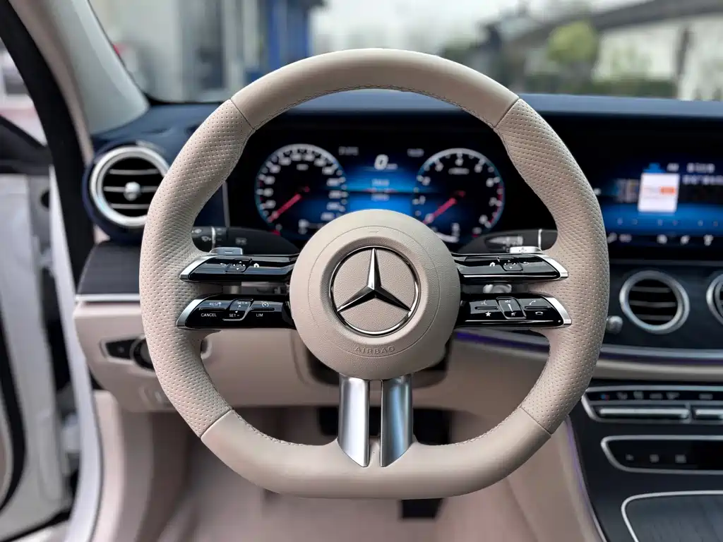 Mercedes-Benz Mercedes-Benz E-Class 2023 Model Year Facelift E 300 L Sport Style 2023 - thumbnail 15