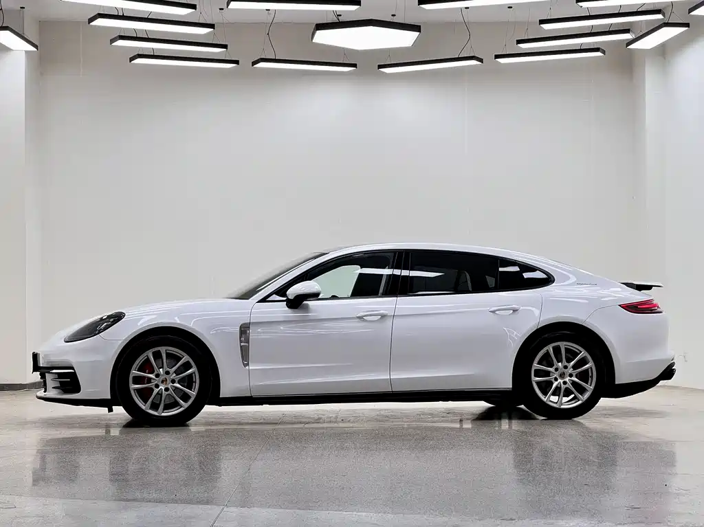 Porsche Porsche Panamera 2017 Panamera 4 Executive Long Wheelbase 3.0T 2019 - thumbnail 4