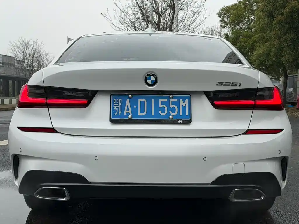 BMW BMW 3 Series 2022 325i M Sport Package 2022 - thumbnail 6