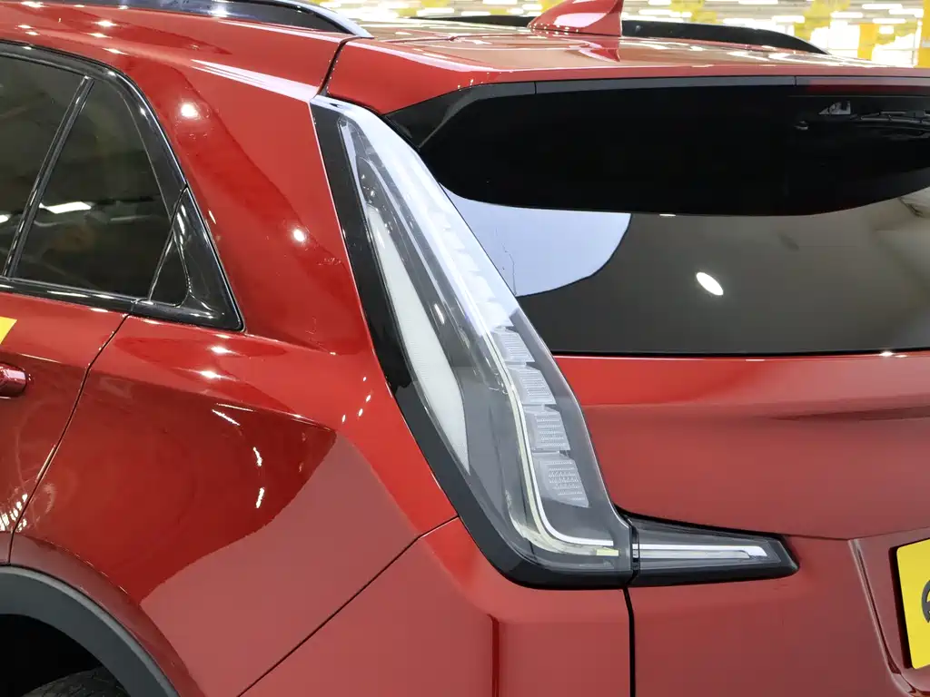 Cadillac Cadillac XT4 2022 28T AWD Platinum Edition 2022 - thumbnail 9