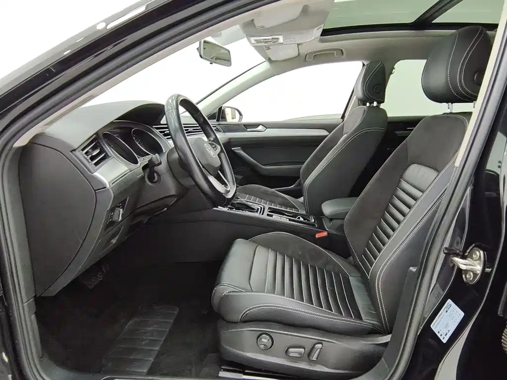 Volkswagen Magotan 2020 280TSI DSG Comfort Line 2023 - thumbnail 7