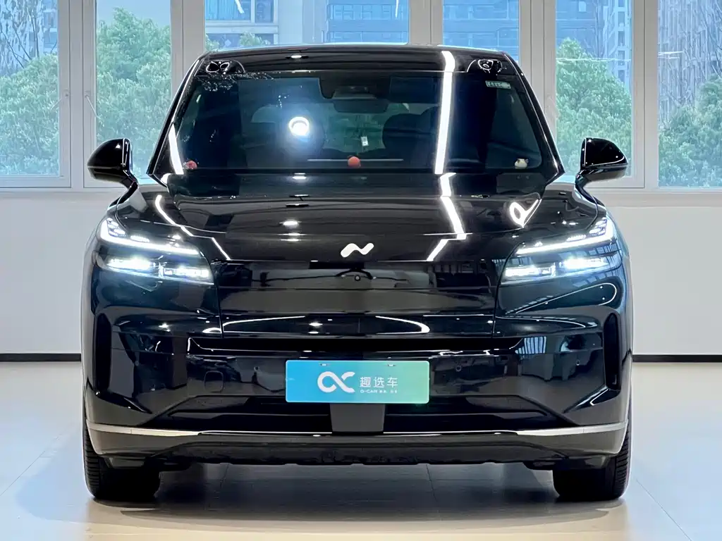 NIO NIO L90 2025 Max 6-seater Edition 2025 - thumbnail 2