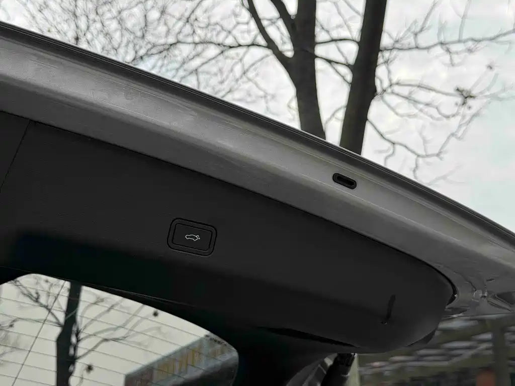 Geely Auto Geely Xingyue L 2021 2.0TD DCT EVO 2WD Premium 2022 - thumbnail 9
