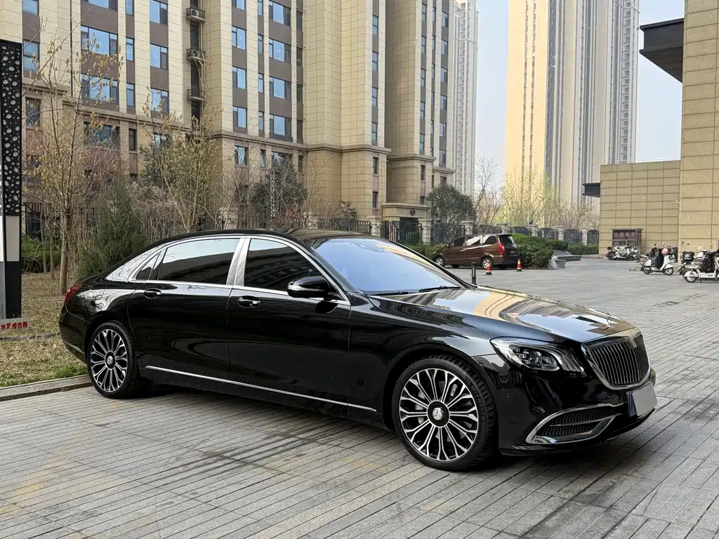 Mercedes-Benz Maybach S-Class 2020 S 450 4MATIC Collector's Edition 2021 - thumbnail 4